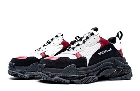 balenciaga triple s replica trainer sneaker shoe|balenciaga triple s saldi.